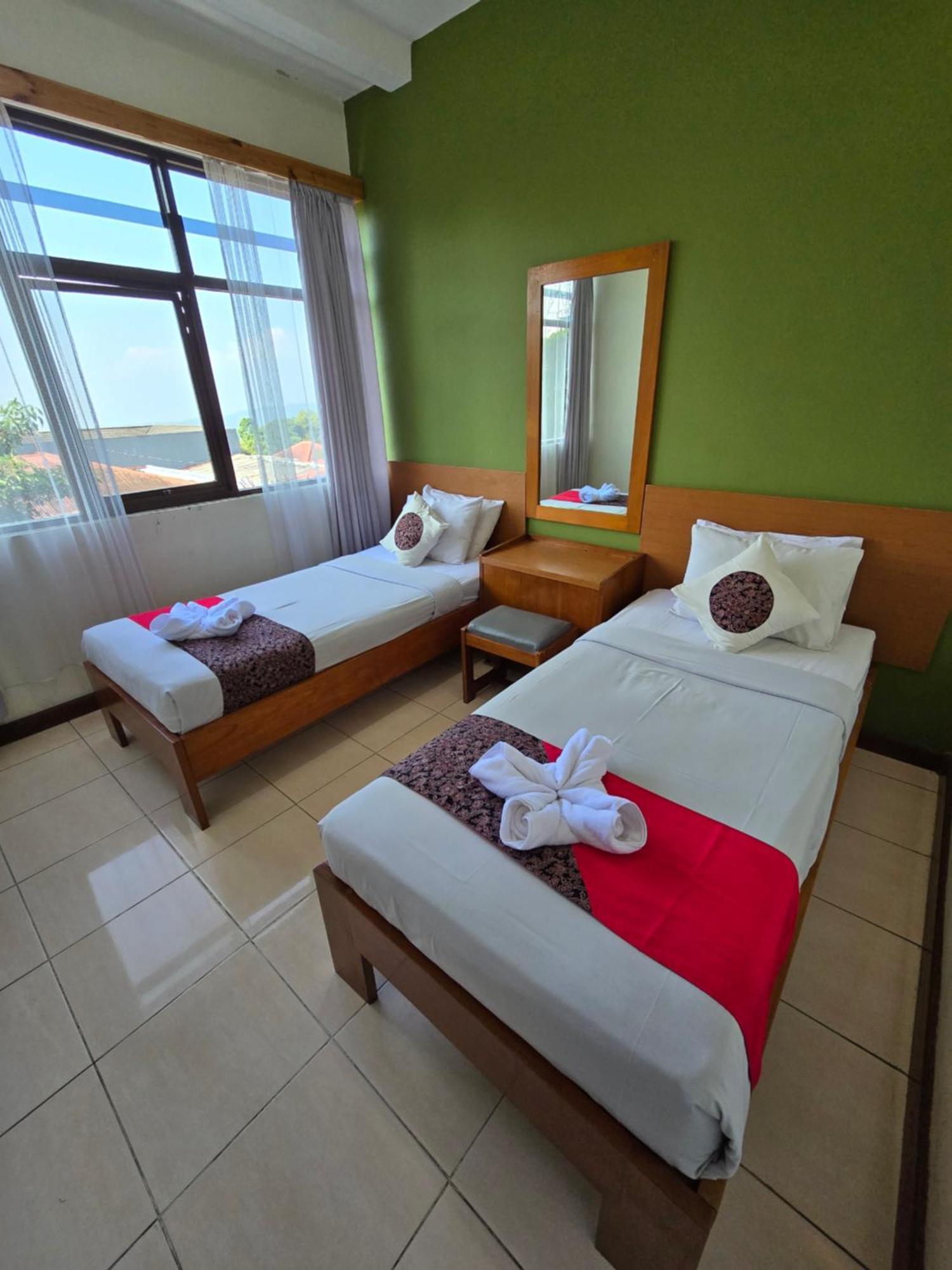 Kusma Hotel Bandungan Семаранг Екстер'єр фото