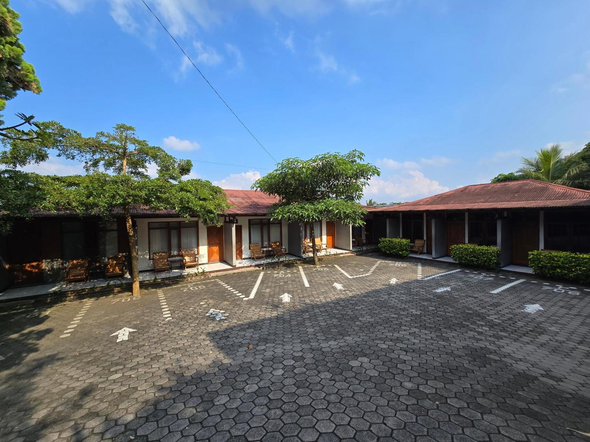 Kusma Hotel Bandungan Семаранг Екстер'єр фото